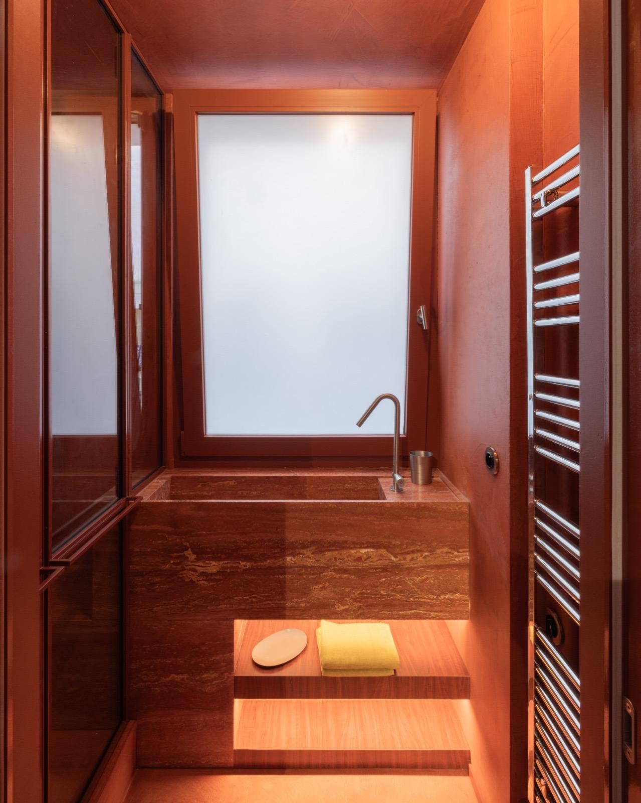 leader-revetement-home3